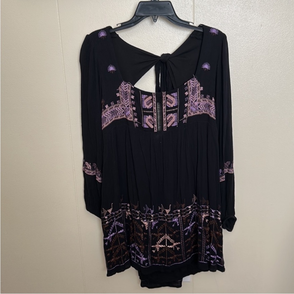 Free People - Picture 5 of 10